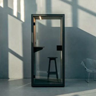 Office phone booth - Focus